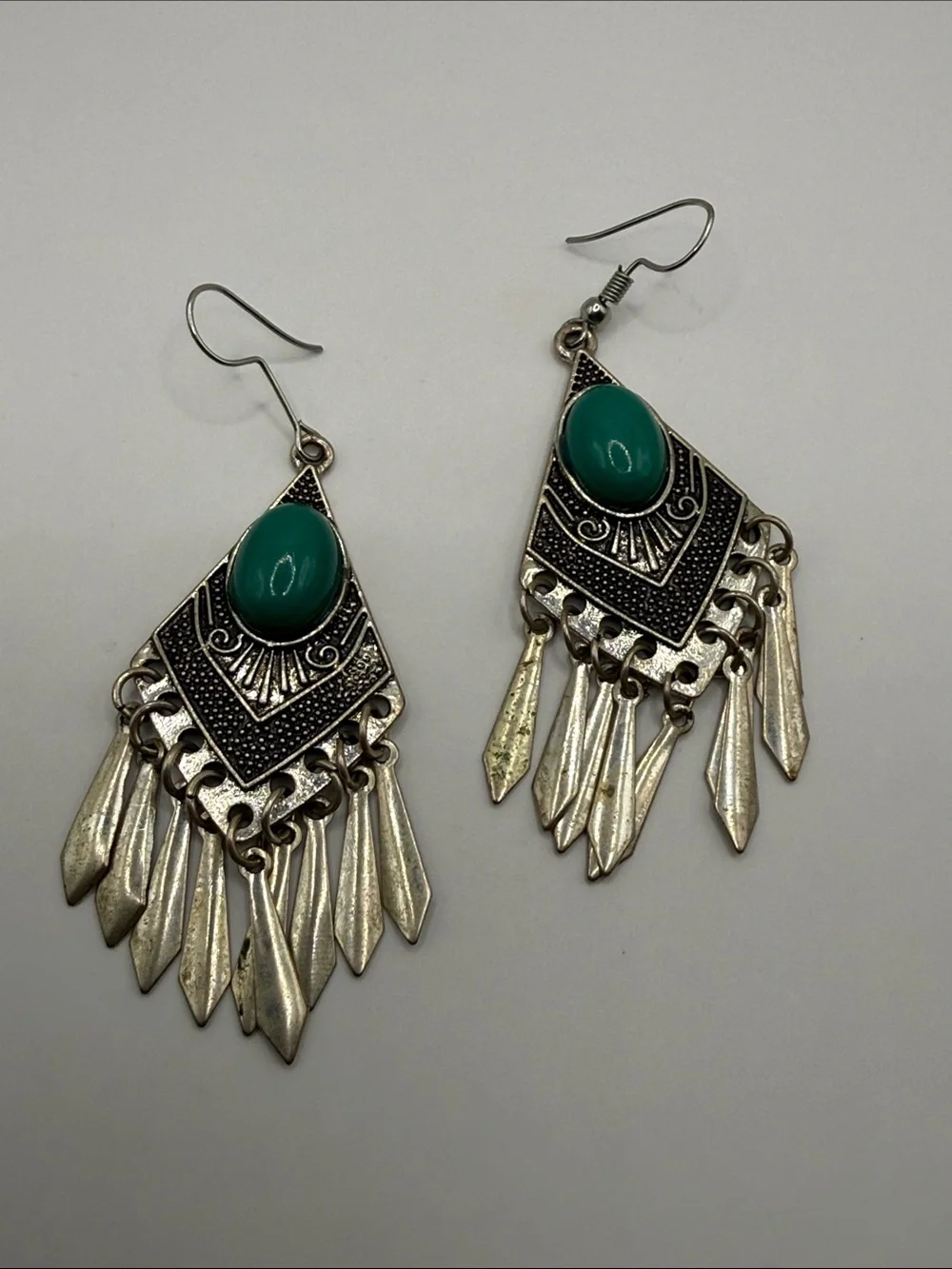Vintage Southwestern Silver Tone Turquoise Green Dangle Drop Statement Earrings